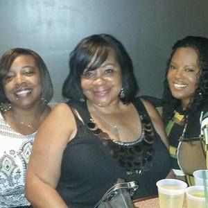 Meet your Posher, Nina